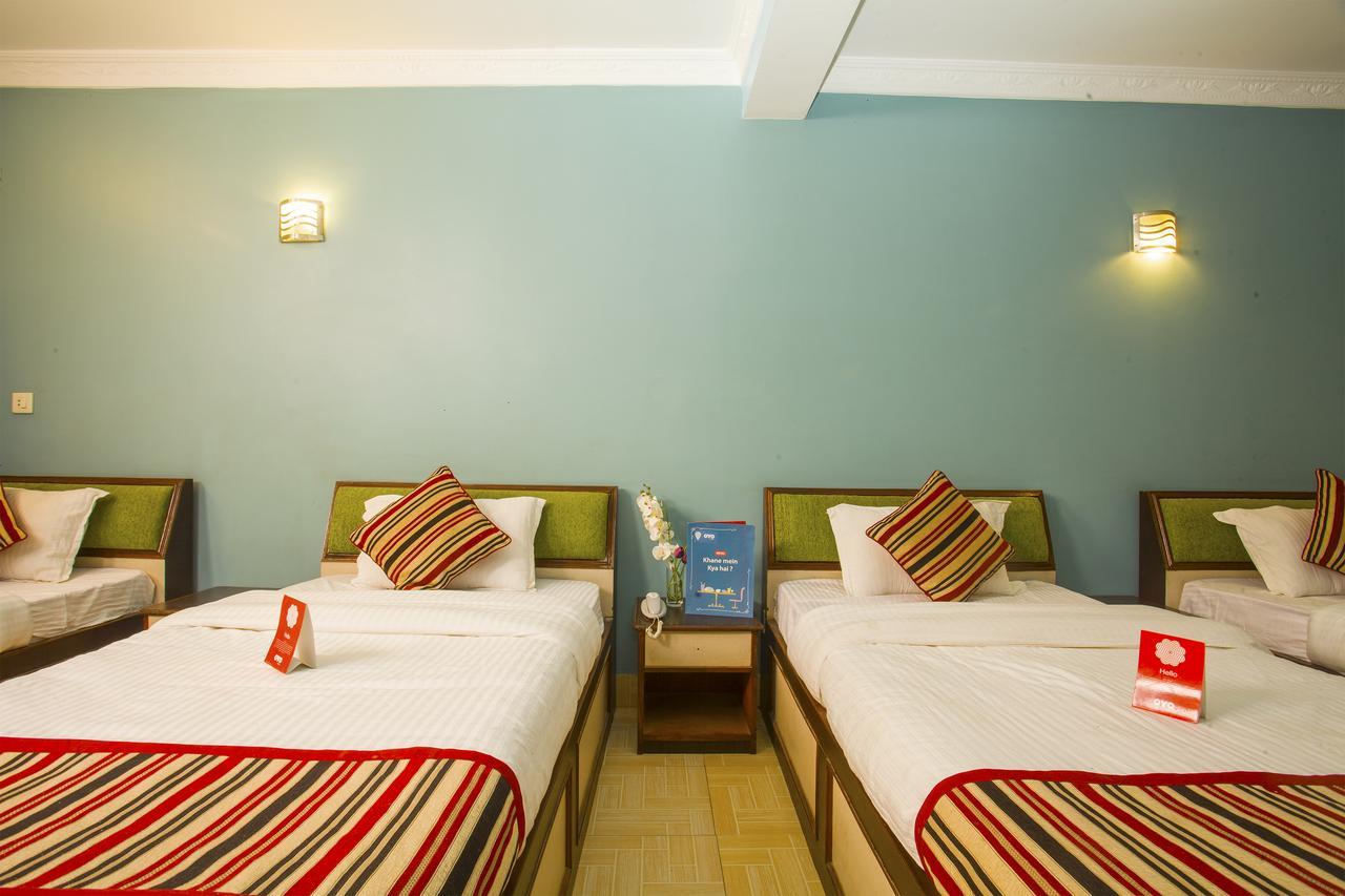 Oyo 145 Sirahali Khusbu Hotel &Lodge กาฐมาณฑุ ภายนอก รูปภาพ